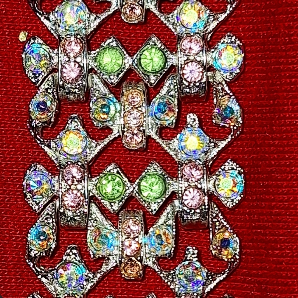 RJ Graziano Bracelet Austrian Crystals Womens Vintage 1990s Pink Celadon Green